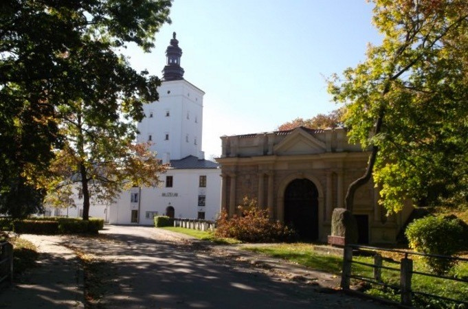 Muzeum zaprasza na wystawę upamiętniającą unitów - Zdjęcie główne