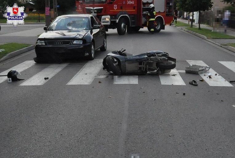 PISZCZAC Pijany kierowca skutera zderzył się z samochodem - Zdjęcie główne