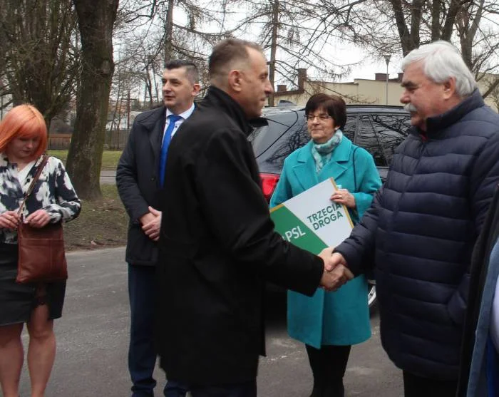 Rodzinne sukcesy i porażki w powiecie - Zdjęcie główne