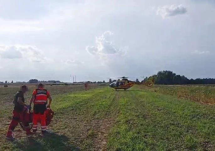 Powiat bialski: Wypadek w trakcie gaszenia pożaru trawy. Mężczyzny nie udało się uratować - Zdjęcie główne