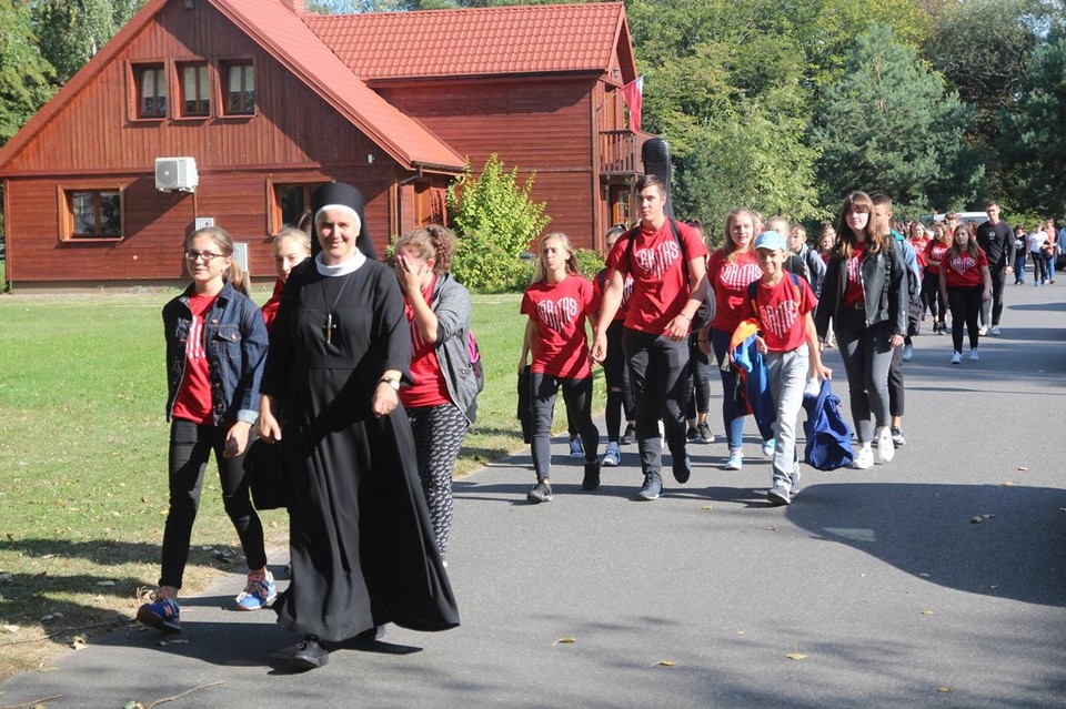 "Sprawni poprzez sport" z sukcesem frekwencyjnym (ZDJĘCIA) - Zdjęcie główne