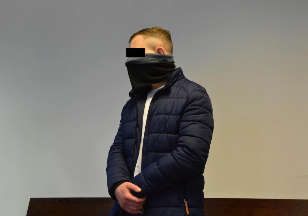Lublin: Wyrzucił dziewczynę przez okno z czwartego piętra, bo nie chciała uprawiać seksu. Sąd podwoił wyrok - Zdjęcie główne