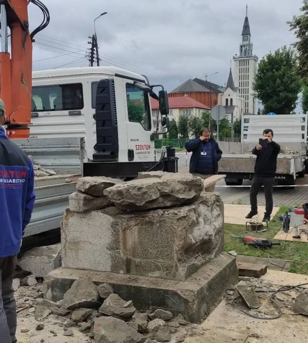 Terespol :  Pomnika Wdzięczności Armii Radzieckiej już nie ma - Zdjęcie główne
