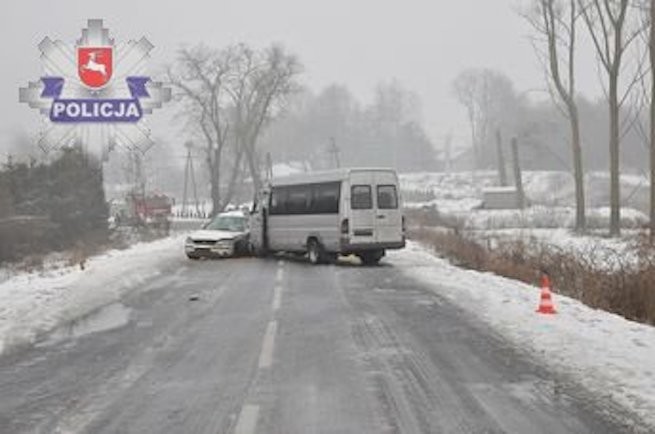 Wypadek w Janowie Podlaskim: 3 osoby z obrażeniami ciała - Zdjęcie główne