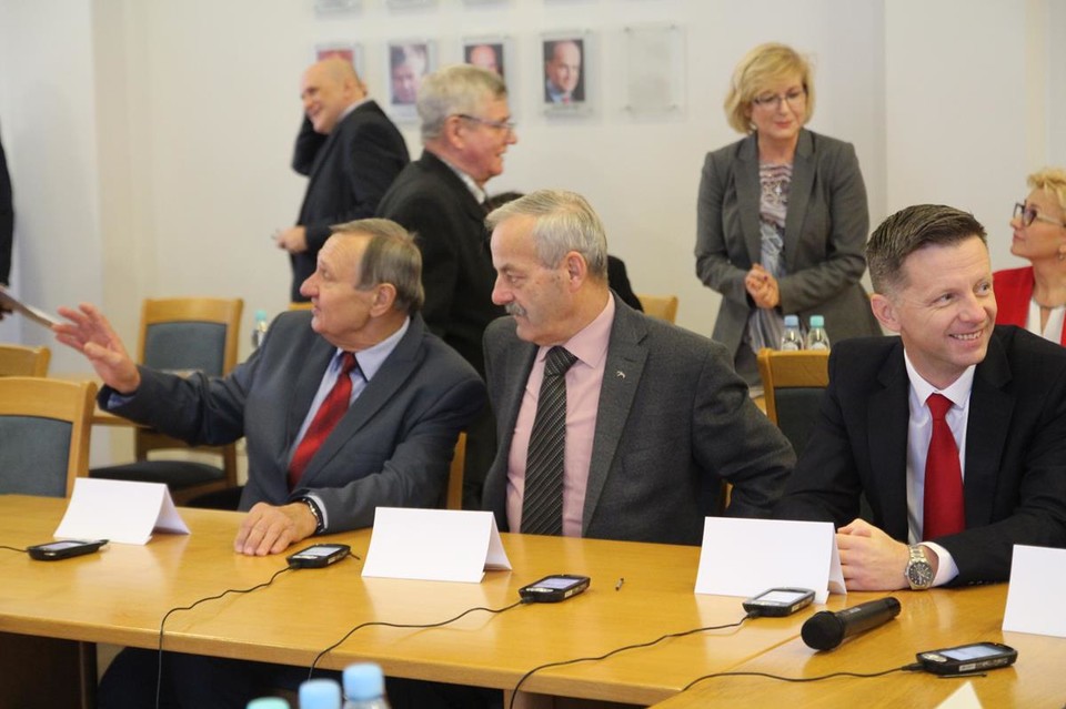 Zaprzysiężenie nowego prezydenta Białej Podlaskiej oraz radnych (GALERIA, WIDEO) - Zdjęcie główne