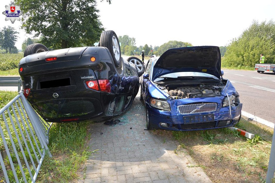 Wypadek w miejscowości Polubicze Dworskie - Zdjęcie główne