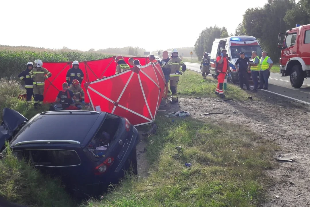 Powiat bialski: Poważny wypadek samochodowy. Ucierpiało kilka osób - Zdjęcie główne