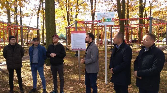 Biała Podlaska:  Otwarty balance park Pod Dębami - Zdjęcie główne