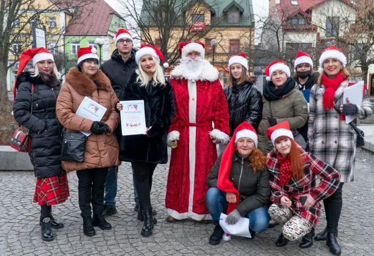 "Zostań mikołajem! Obdaruj mieszkańca Domu Pomocy Społecznej!"