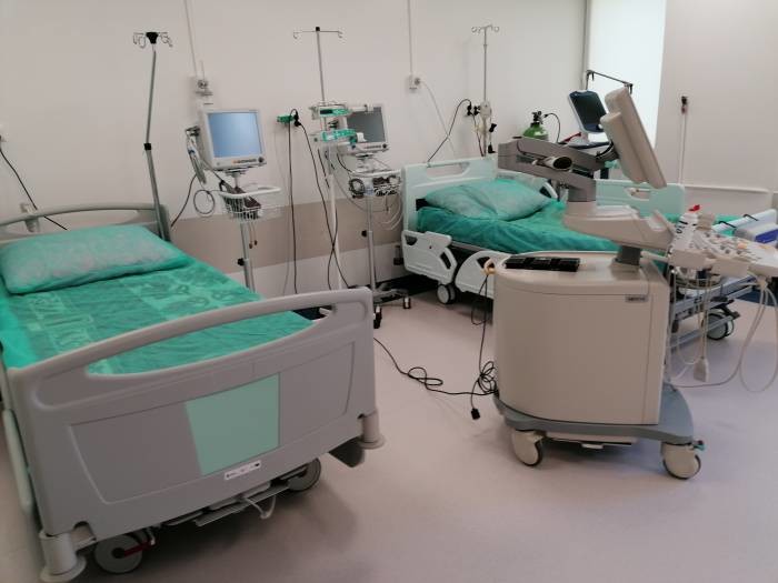 Godz. 10.00: W Puławach zmarła 60-letnia pacjentka z infekcją COVID-19 - Zdjęcie główne