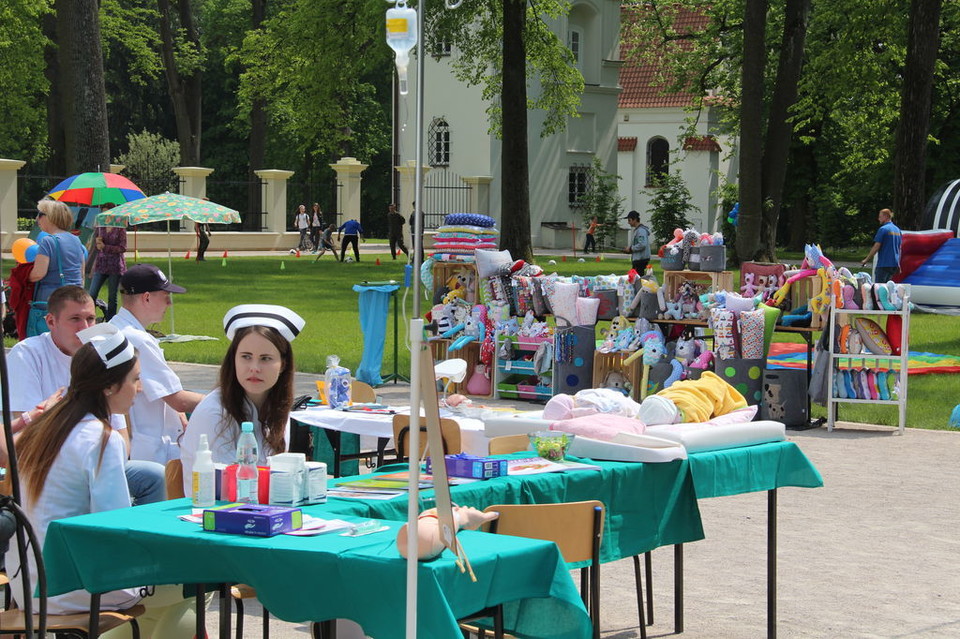 Relacja piknik PSW w Parku Radziwiłłowskim - Zdjęcie główne