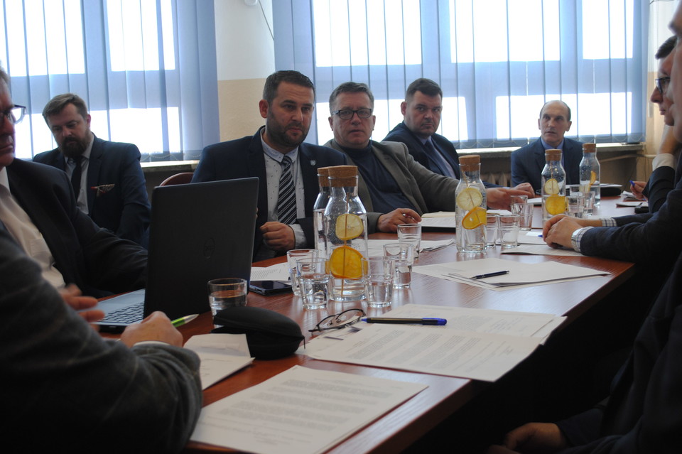 Wielka podwyżka opłat za śmieci. Burmistrz się wstrzymał - Zdjęcie główne
