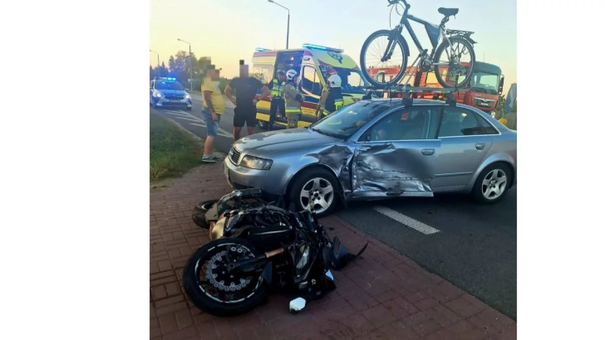 Motocyklem uderzył w Audi. Policja podaje szczegóły zderzenia w Łucce - Zdjęcie główne