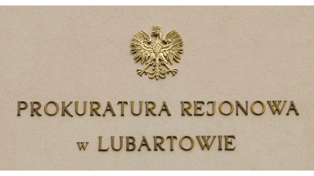 Kto prowadził samochód? Sprawa śmiertelnego wypadku w Abramowie w lubartowskiej prokuraturze - Zdjęcie główne