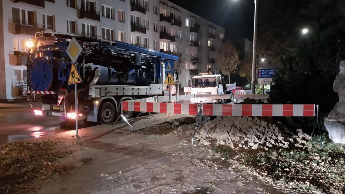 Awaria przy 1 Maja usunięta. To już druga w ciągu kilku dni - Zdjęcie główne