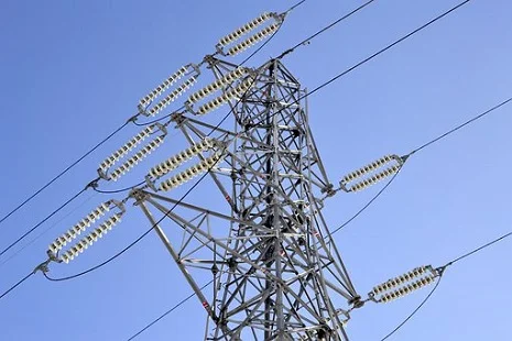 Przerwy w dostawach energii elektrycznej. Planowane wyłączenia prądu w powiecie lubartowskim w najbliższych dniach - Zdjęcie główne