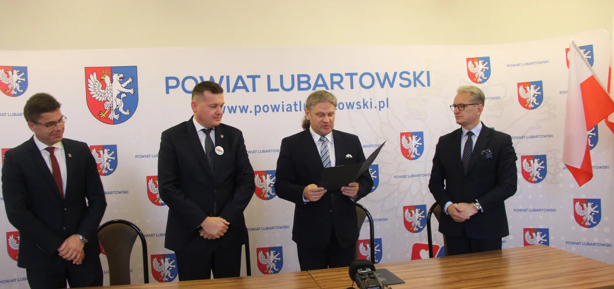 Sprzęt dla szpitala w Lubartowie przekazany - Zdjęcie główne