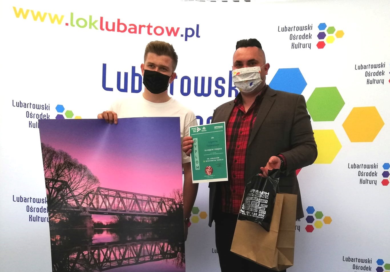 Sukces Wojciecha Targońskiego z I LO w Lubartowie w konkursie fotograficznym LOK - Zdjęcie główne