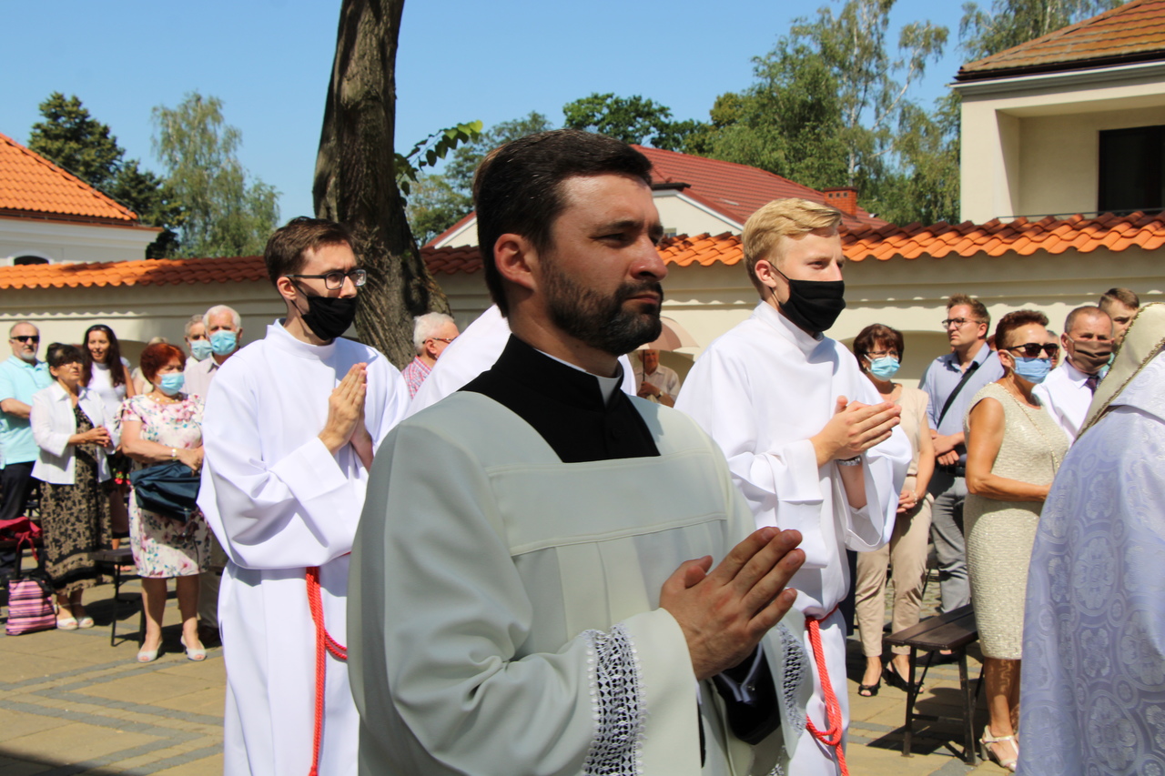 Uroczyste wejście przed rozpoczęciem sumy