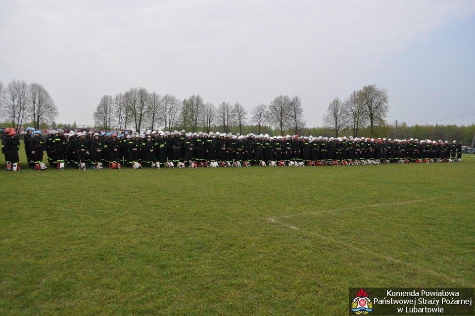 Gminne Zawody Sportowo-Pożarnicze w Niedźwiadzie - Zdjęcie główne