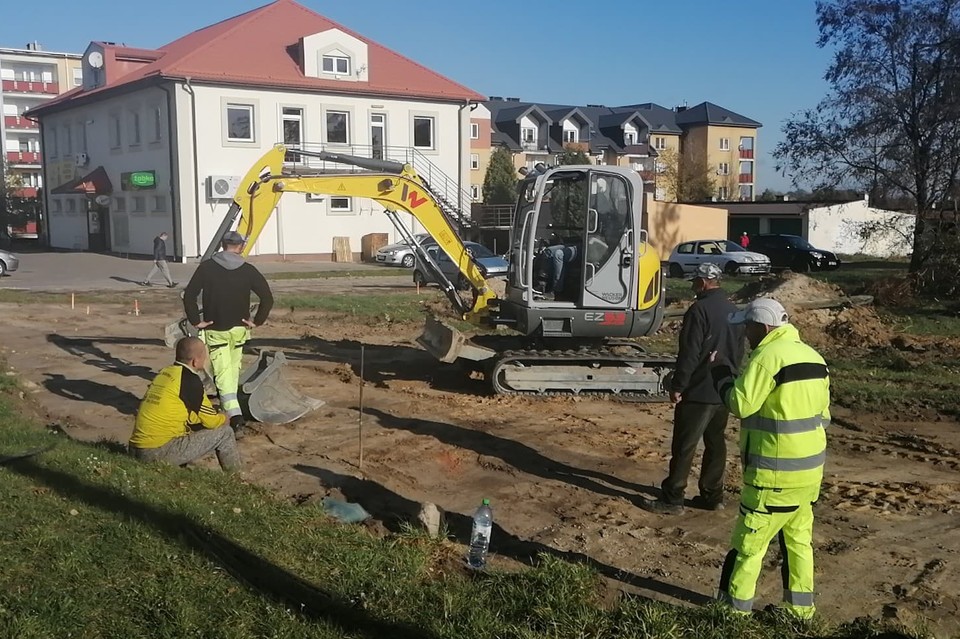 Budują parking przy Popiełuszki - Zdjęcie główne