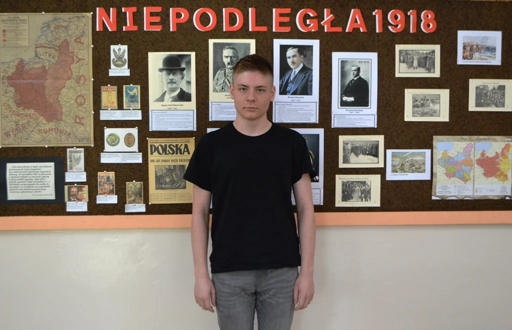Uczeń II LO w Lubartowie w finale ogólnopolskiej „Olimpiady Solidarności. Dwie dekady historii” (zdjęcia) - Zdjęcie główne