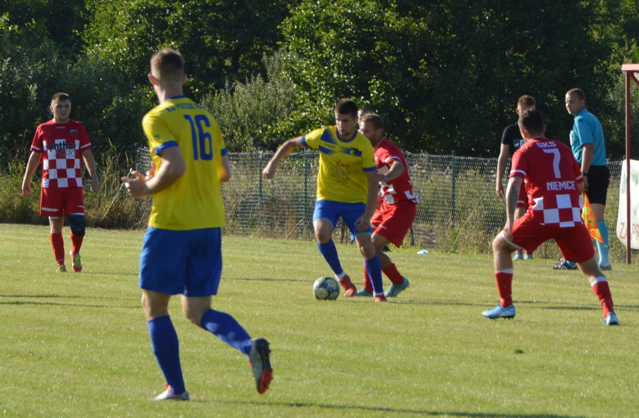 GKS Niemce pokonał na swoim terenie 3:2 Polesie Kock