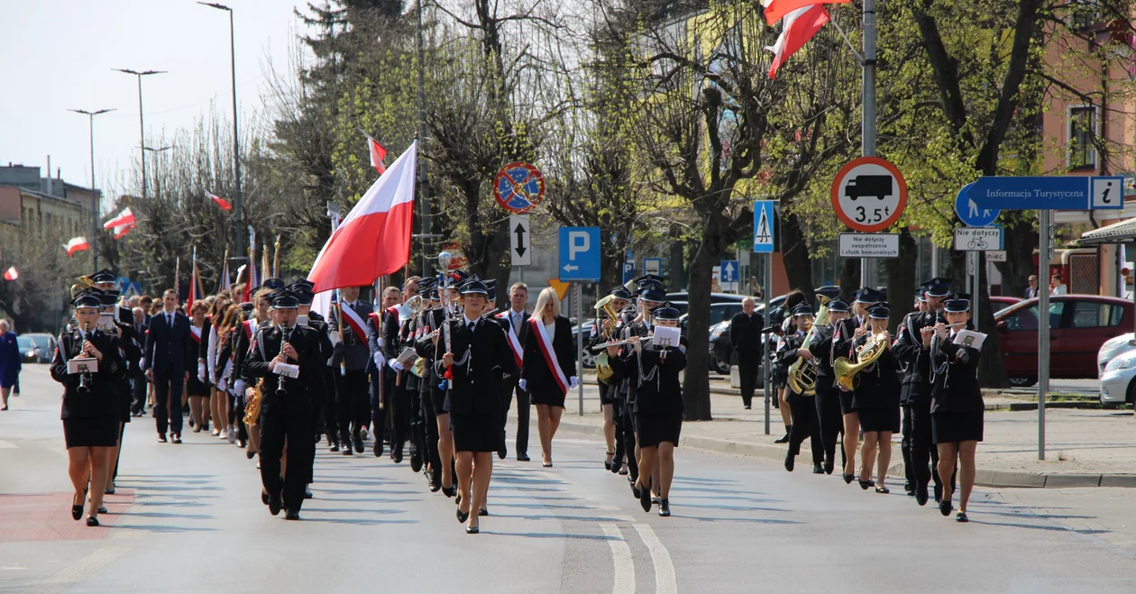 Patriotyczne obchody w Lubartowie. Rocznica Konstytucji 3 Maja (zdjęcia) - Zdjęcie główne