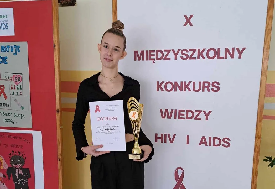 I miejsce ZS nr 2 w Lubartowie w X Międzyszkolnym Konkursie Wiedzy o HIV/AIDS - Zdjęcie główne