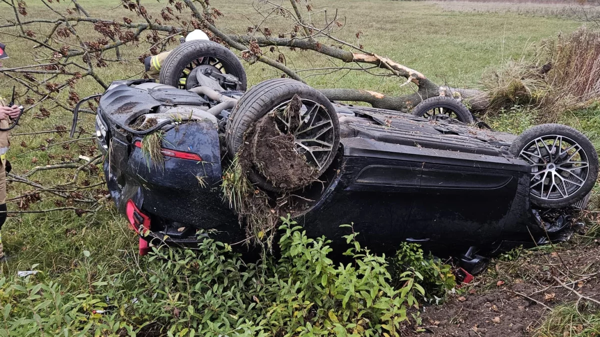 Dachowanie Porsche w Samoklęskach - Zdjęcie główne