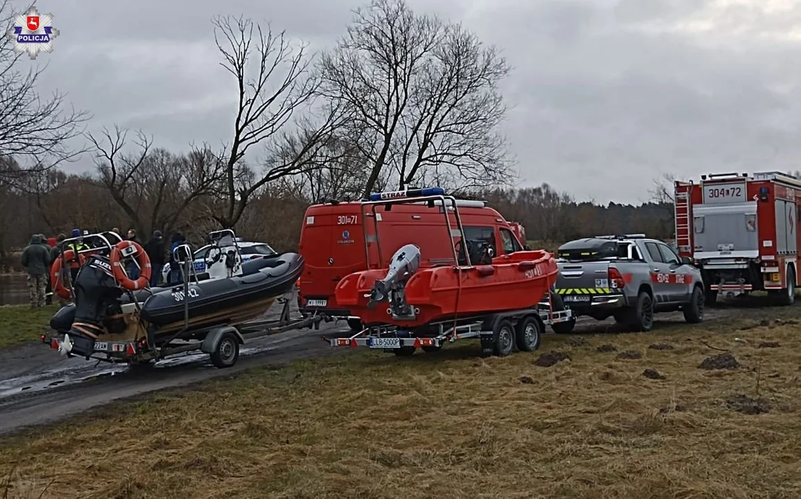 Kobiety zaginionej pod Chlewiskami wciąż nie odnaleziono. Dzisiaj szukają jej łodzie - Zdjęcie główne