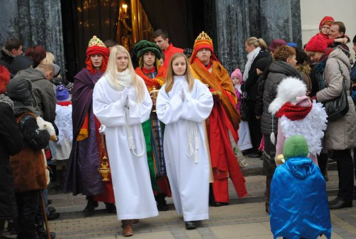 Orszak Trzech Króli w Lubartowie - jak było w poprzednich latach? (zdjęcia) - Zdjęcie główne