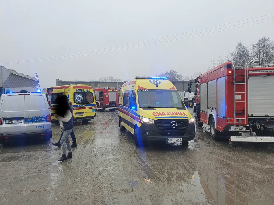 Sprzęt w zakładzie przygniótł mężczyznę