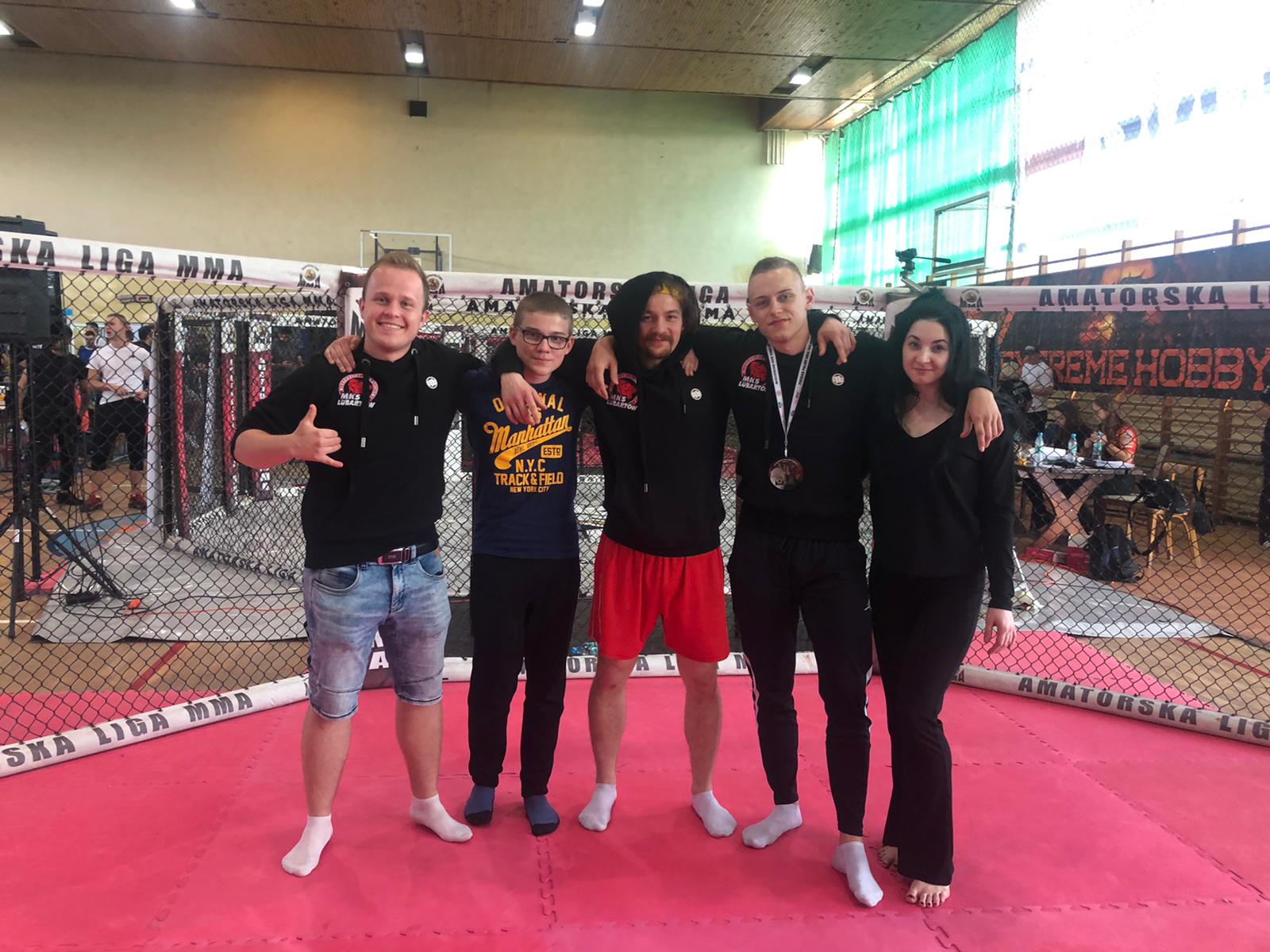 Zawodnicy MKS Lubartów na podium. Sukces na Pucharze Polski MMA 2021 - Zdjęcie główne