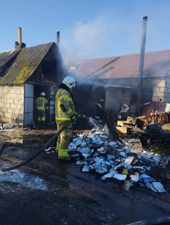 Pożar w Wielkiem w gminie Abramów. Paliło się w kotłowni - Zdjęcie główne