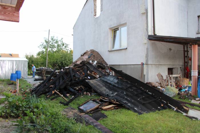 Czego nie strawił ogień, zniszczyła woda podczas gaszenia pożaru