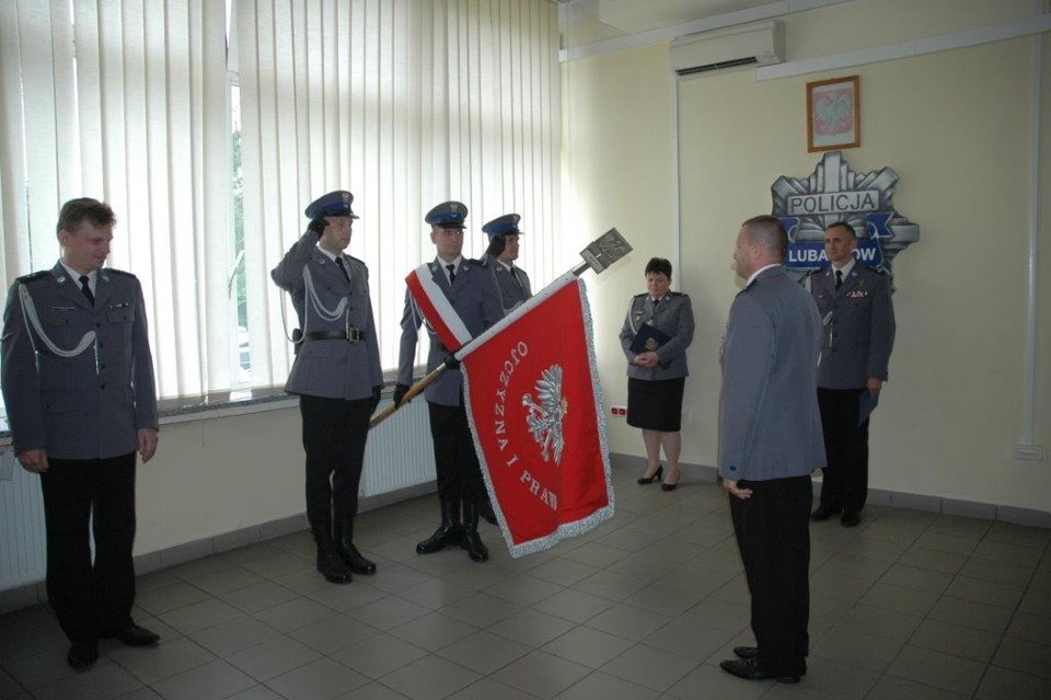 Uroczyste wprowadzenie komendanta powiatowego w Lubartowie - Zdjęcie główne