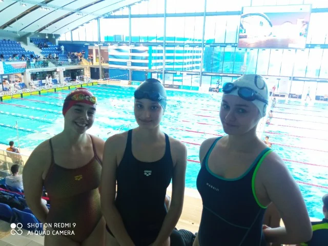 Uczennice ZS 2 w Lubartowie na Mistrzostwach Województwa w pływaniu - Zdjęcie główne