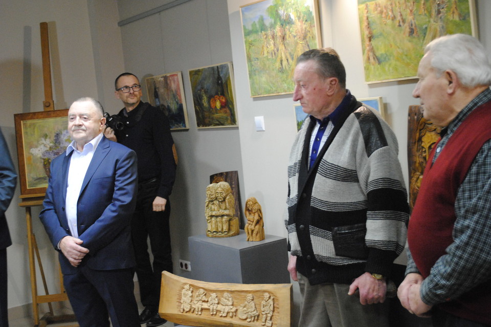 Wystawa obrazów i rzeźb Jerzego Knefla - Zdjęcie główne