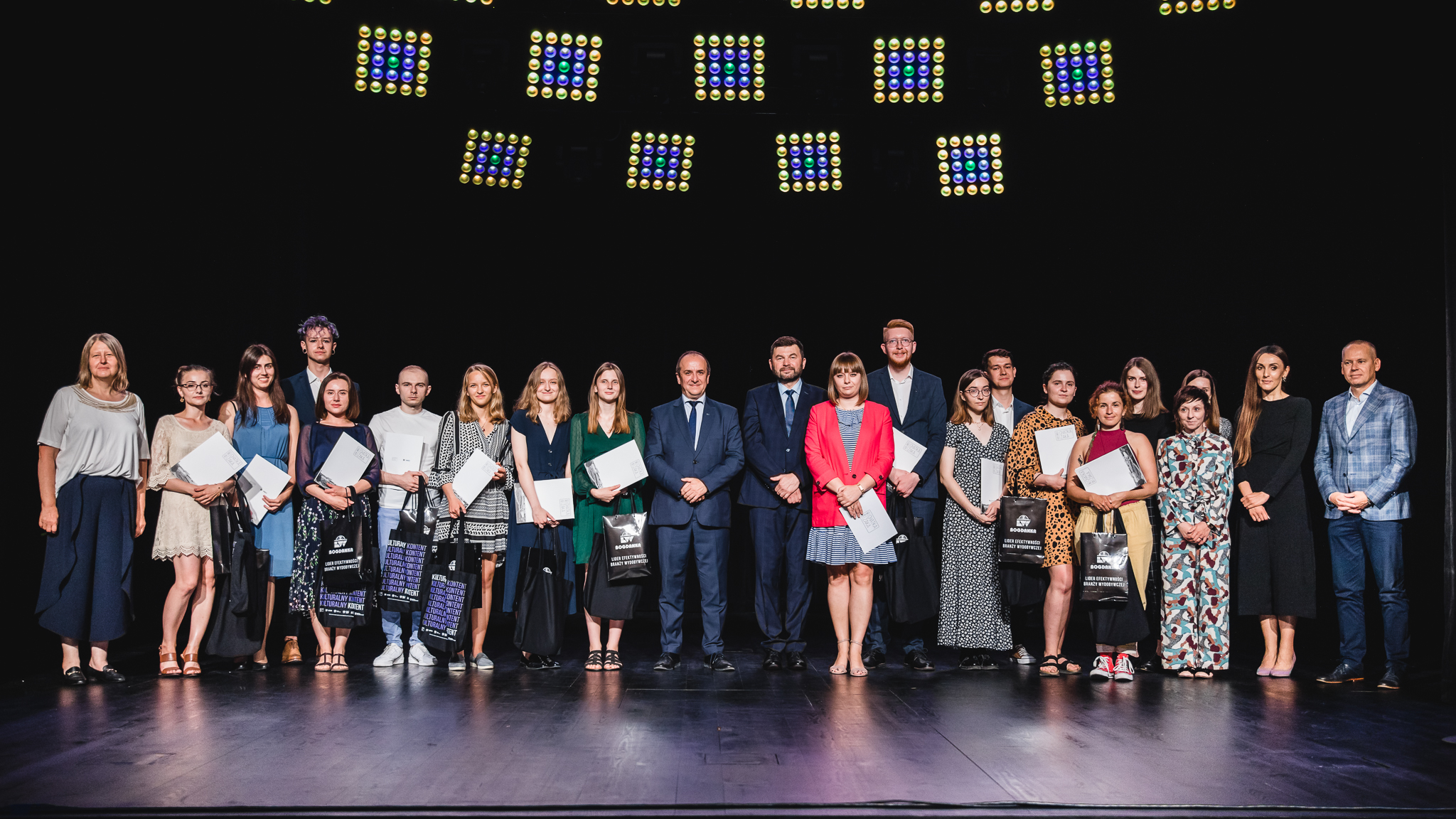 Lublin: Stypendia Kulturalne Bogdanki, przyznane. Nagrodzono 15 osób - Zdjęcie główne