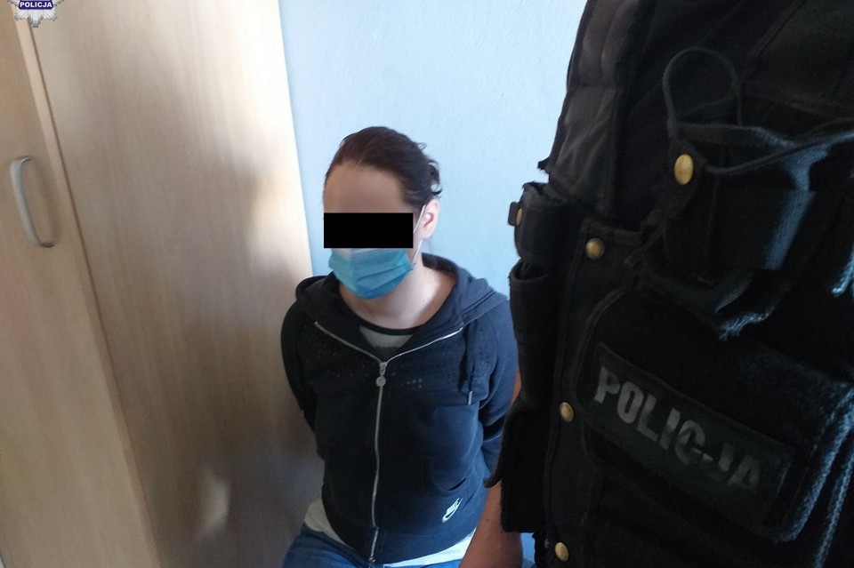 NIEMCE 25-latka oszukiwała metodą na policjanta - Zdjęcie główne