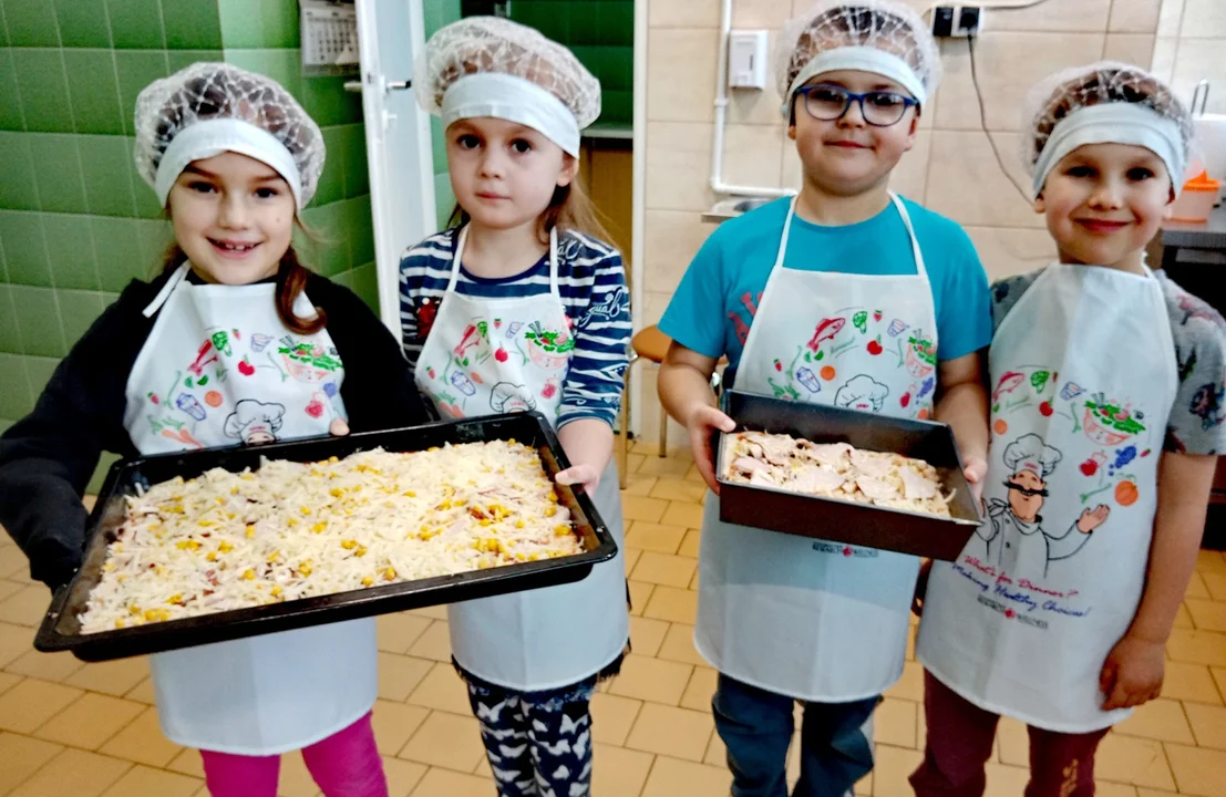 Święto Pizzy u „Tygrysków” w Przedszkolu nr 5 w Lubartowie - Zdjęcie główne