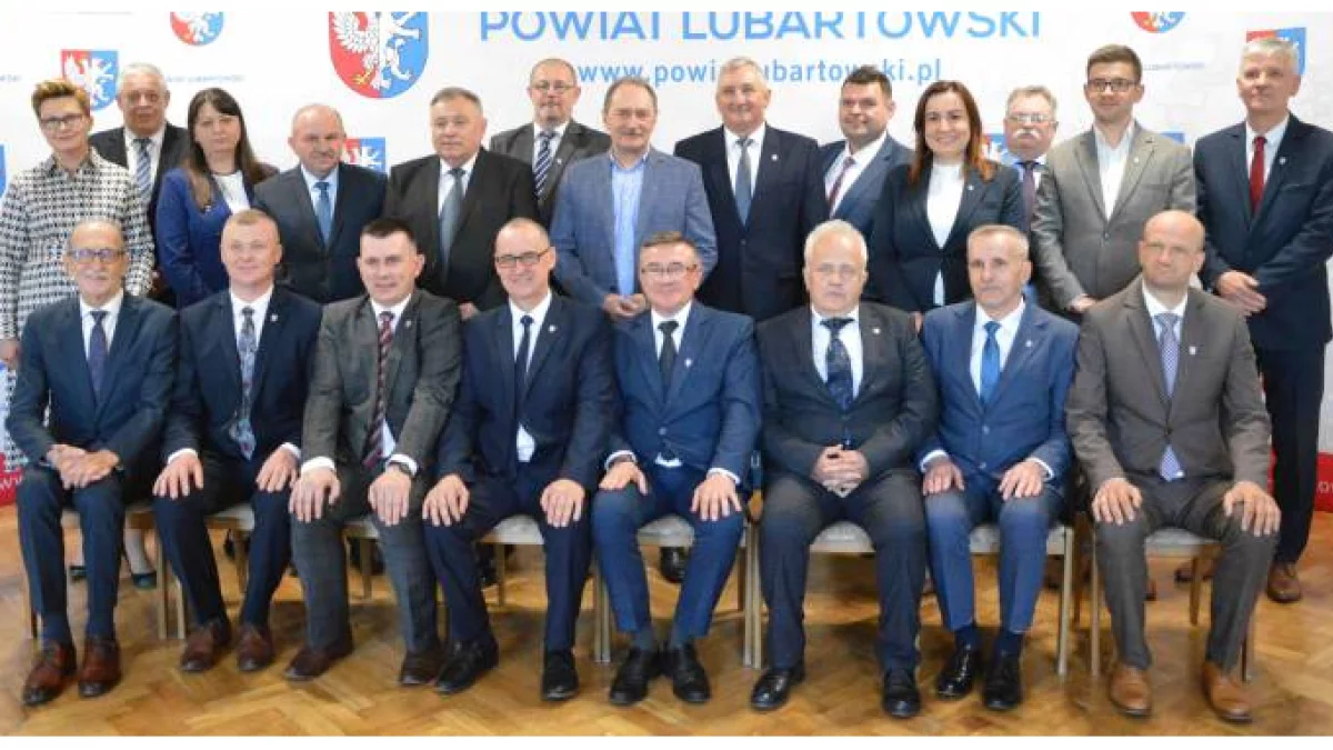 10 największych zaskoczeń roku 2024. Nr 2 - PiS obronił powiat. Mimo wszystko... - Zdjęcie główne