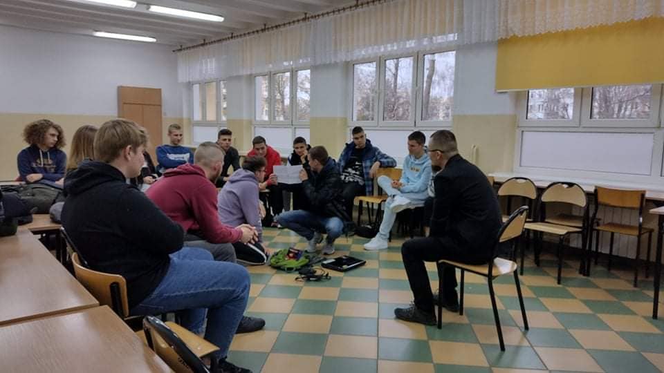 Zajęcia o hejcie i działalności społecznej w RCEZ w Lubartowie (zdjęcia) - Zdjęcie główne