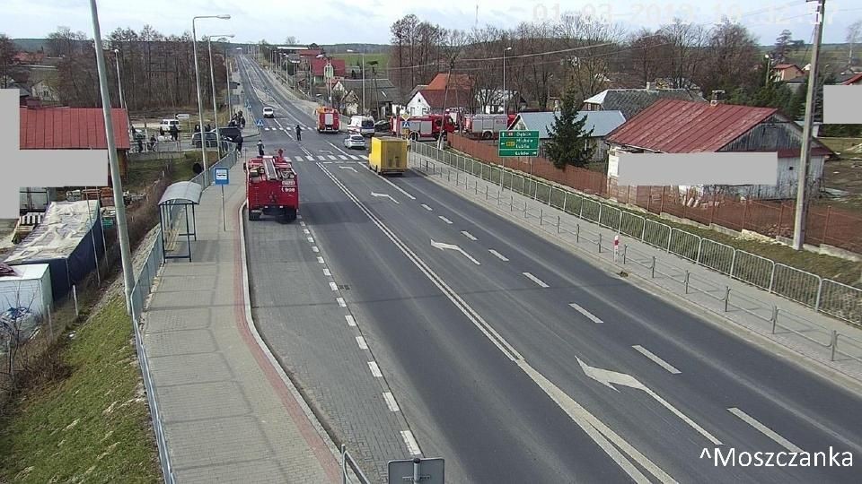 Zderzenie karetki z busem - Zdjęcie główne