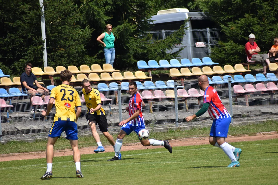 Adam Bujalski w zespole Huraganu Międzyrzec Podlaski - Zdjęcie główne