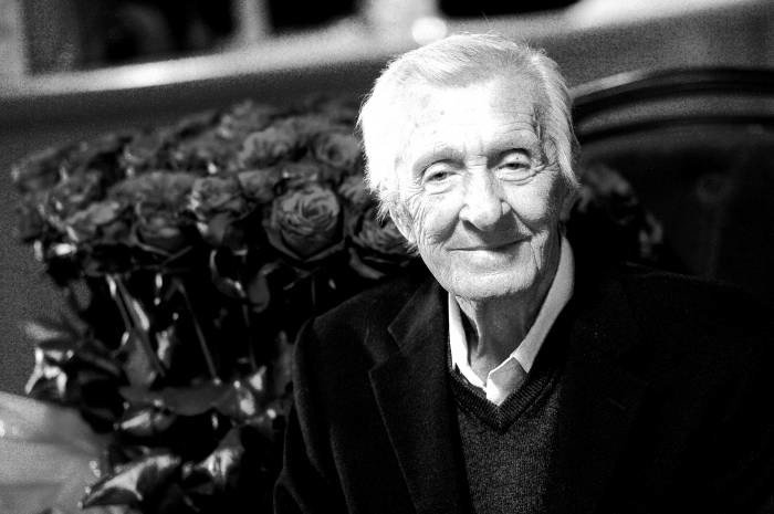 Znany aktor rok po śmierci nadal bez nagrobka - Zdjęcie główne