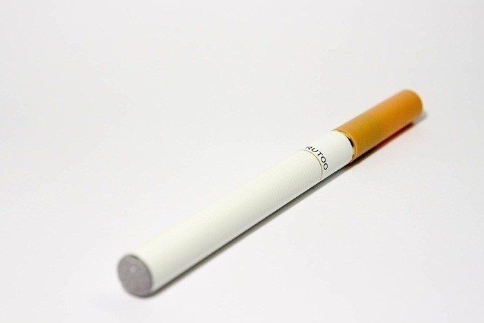 Moda na e- papierosa - Zdjęcie główne