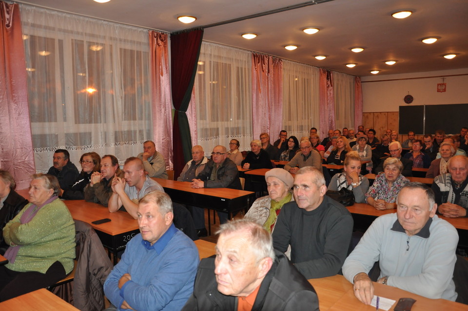 Burmistrz rozmawia z mieszkańcami - Zdjęcie główne