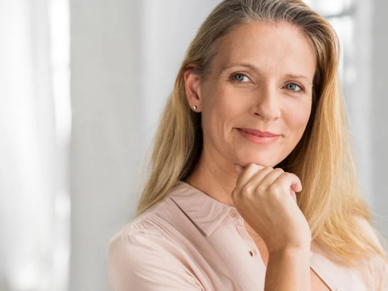 Silversi i ich wpływ na społeczeństwo - Zdjęcie główne